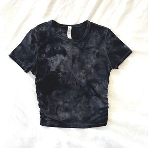 Lululemon black tie dye ruched side crop top short sleeve